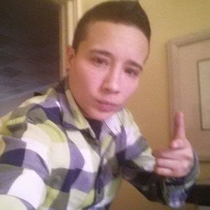 Meet your Posher, Cynthia